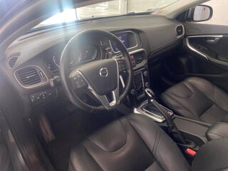 V40 T2 122ch Signature Edition Geartronic 2019 occasion 78200 BUCHELAY