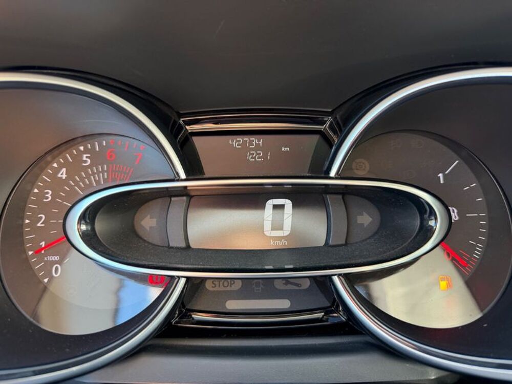 Clio IV 0.9 TCE 90CH GENERATION - 19 5P 2020 occasion 38130 ECHIROLLES