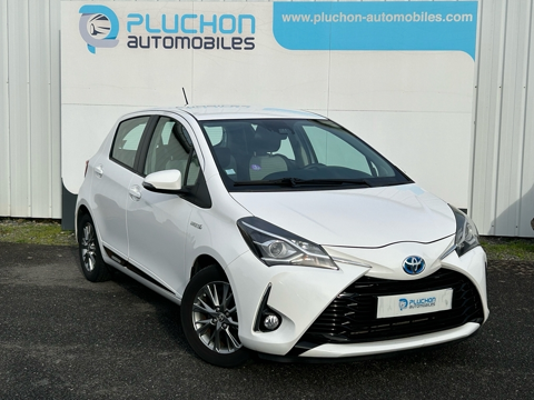 Toyota Yaris 100H DYNAMIC BUSINESS 5P 2017 occasion Saint-Lumine-de-Clisson 44190