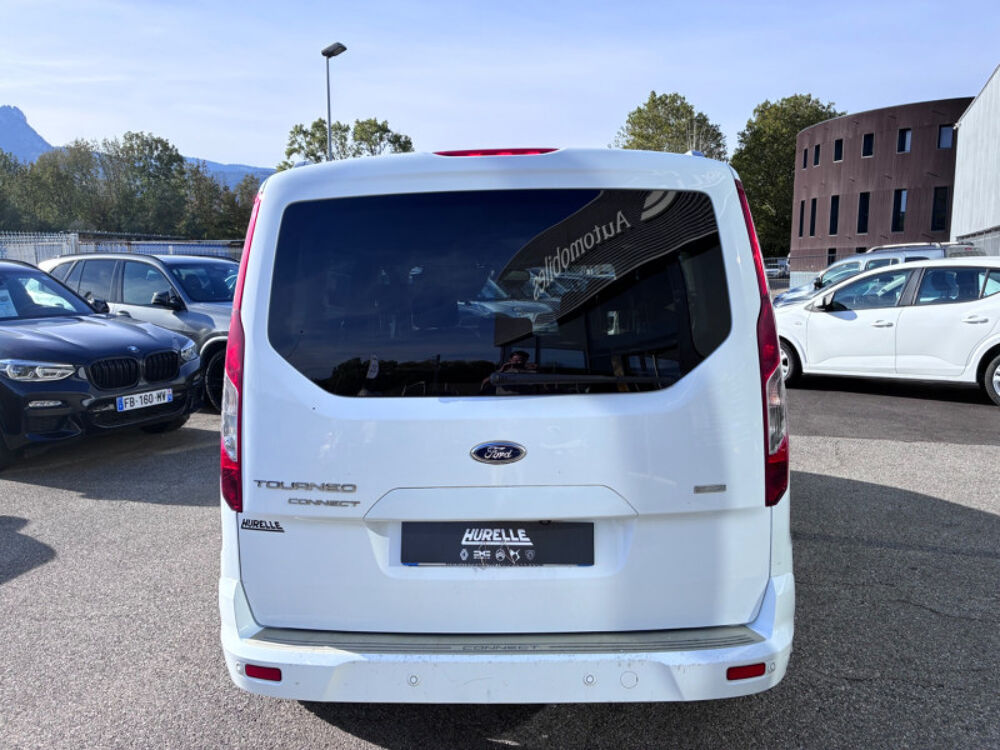 Tourneo VP 1.0 ECOBOOST 100CH STOP&START AMBIENTE EURO6 / distribution 2015 occasion 38130 ECHIROLLES