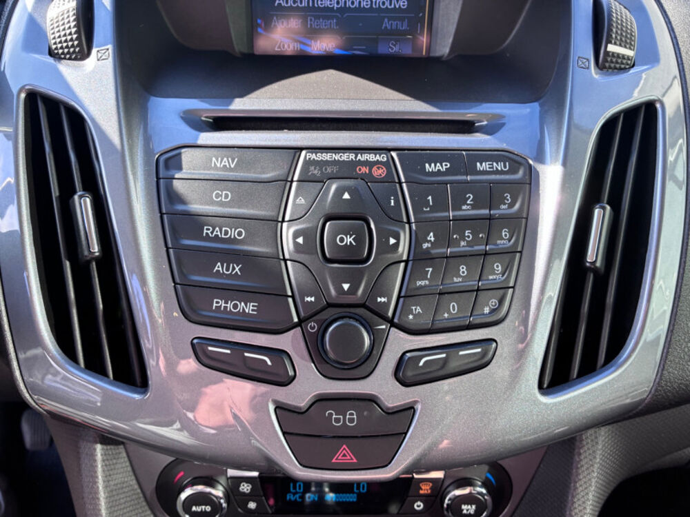 Tourneo VP 1.0 ECOBOOST 100CH STOP&START AMBIENTE EURO6 / distribution 2015 occasion 38130 ECHIROLLES