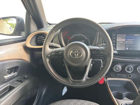 Aygo 1.0 VVT-i 72ch Design MY23 2023 occasion 13300 Salon-de-Provence