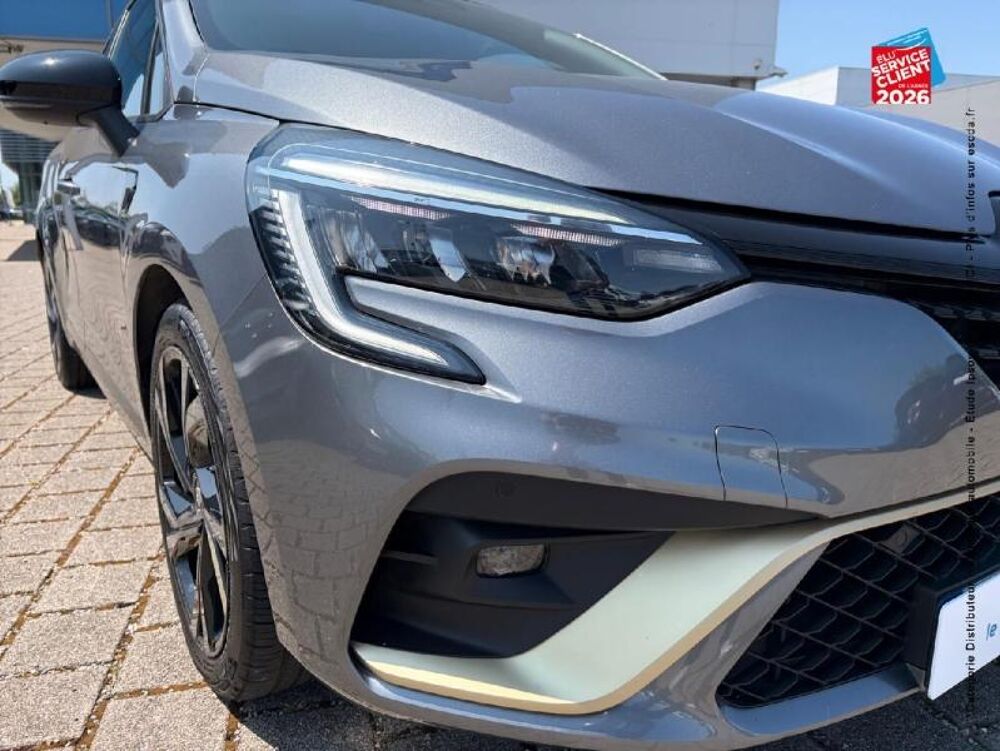 Clio 1.6 E-Tech hybride 145ch Engineered 2022 occasion 67800 Bischheim