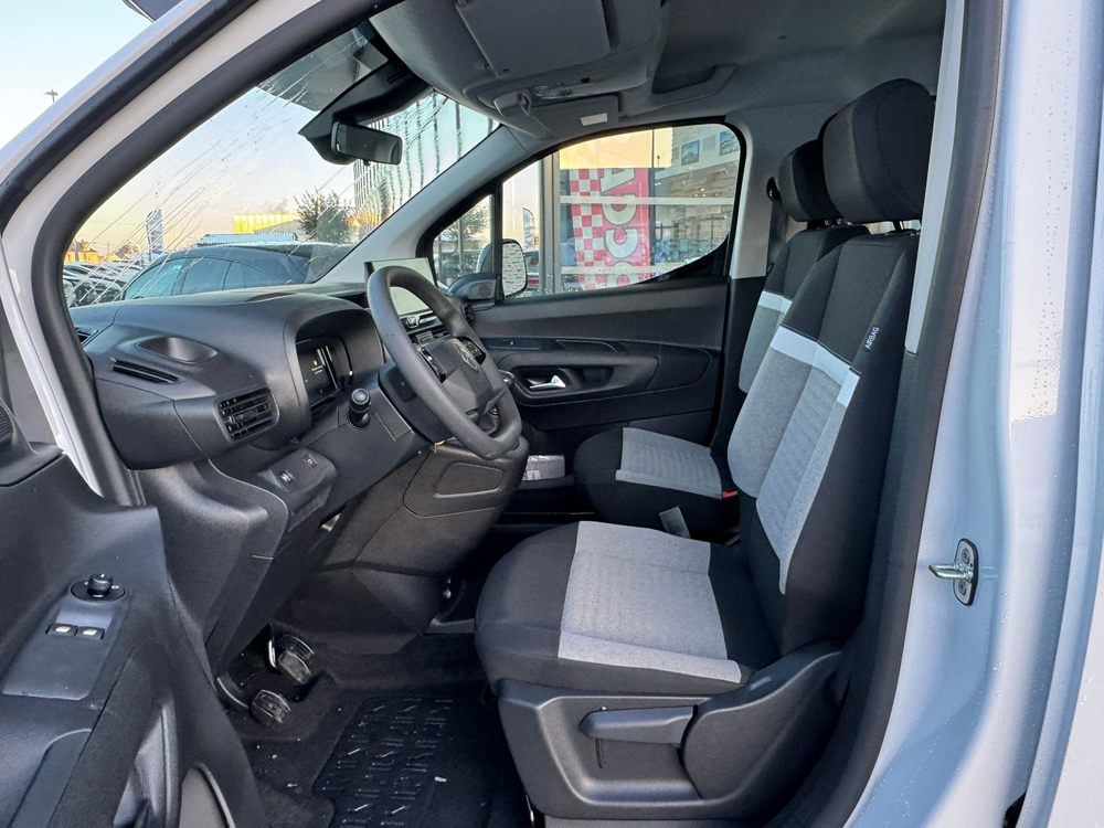Berlingo TAILLE M - 1.5 BLUEHDI 130CH S&S PLUS 5 PLACES 2025 occasion 49070 Saint-L&eacute;ger-de-Lini&egrave;res