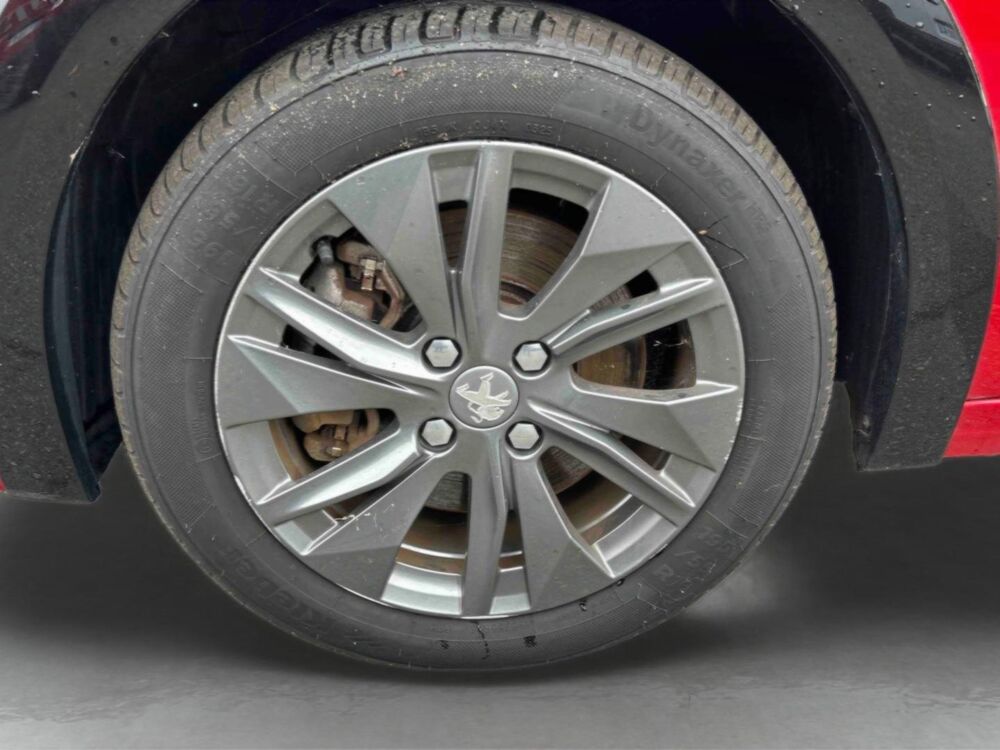 208 e- 136ch Allure Pack 2022 occasion 28500 Vernouillet