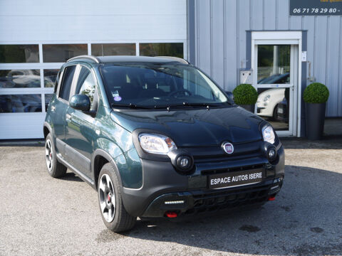 Panda 1.0 70CH BSG S&S CROSS 2023 occasion 38260 La C&ocirc;te-Saint-Andr&eacute;