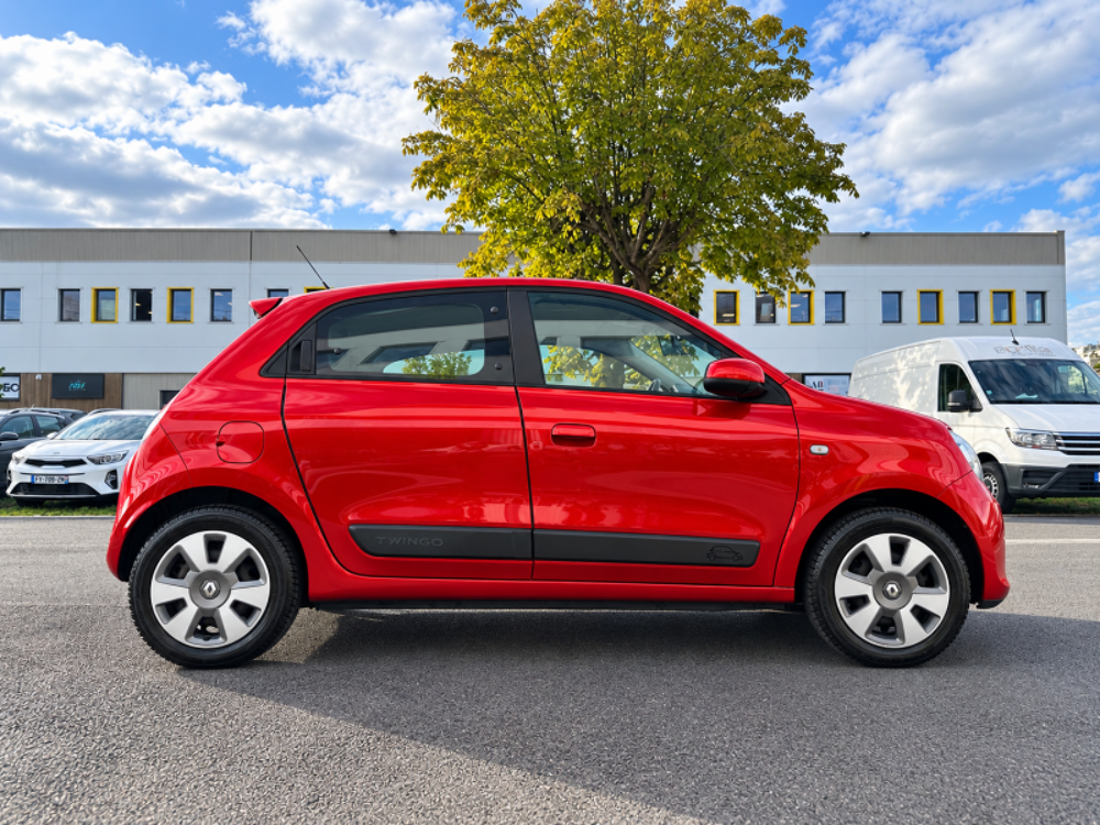 Twingo III 1.0 SCE 70CH ZEN ECO&sup2; / PREMI&Egrave;RE MAIN / 49 000 KMS / FULL EN 2017 occasion 94260 Fresnes