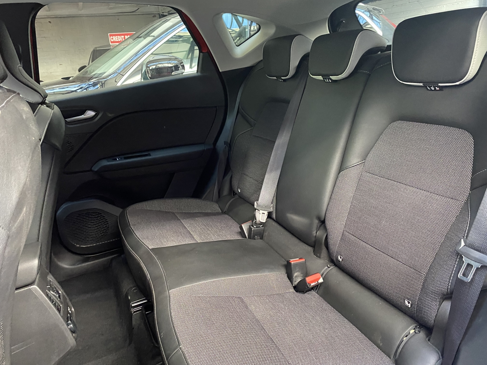 Captur 1.0 TCE 90CH TECHNO- EXPORT POSSIBLE 13 741,67 HT -CARPLAY S 2023 occasion 78800 HOUILLES