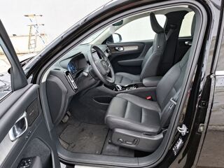 XC40 T5 TWIN ENGINE 180 + 82CH INSCRIPTION LUXE DCT 7 2020 occasion 77144 Mont&eacute;vrain
