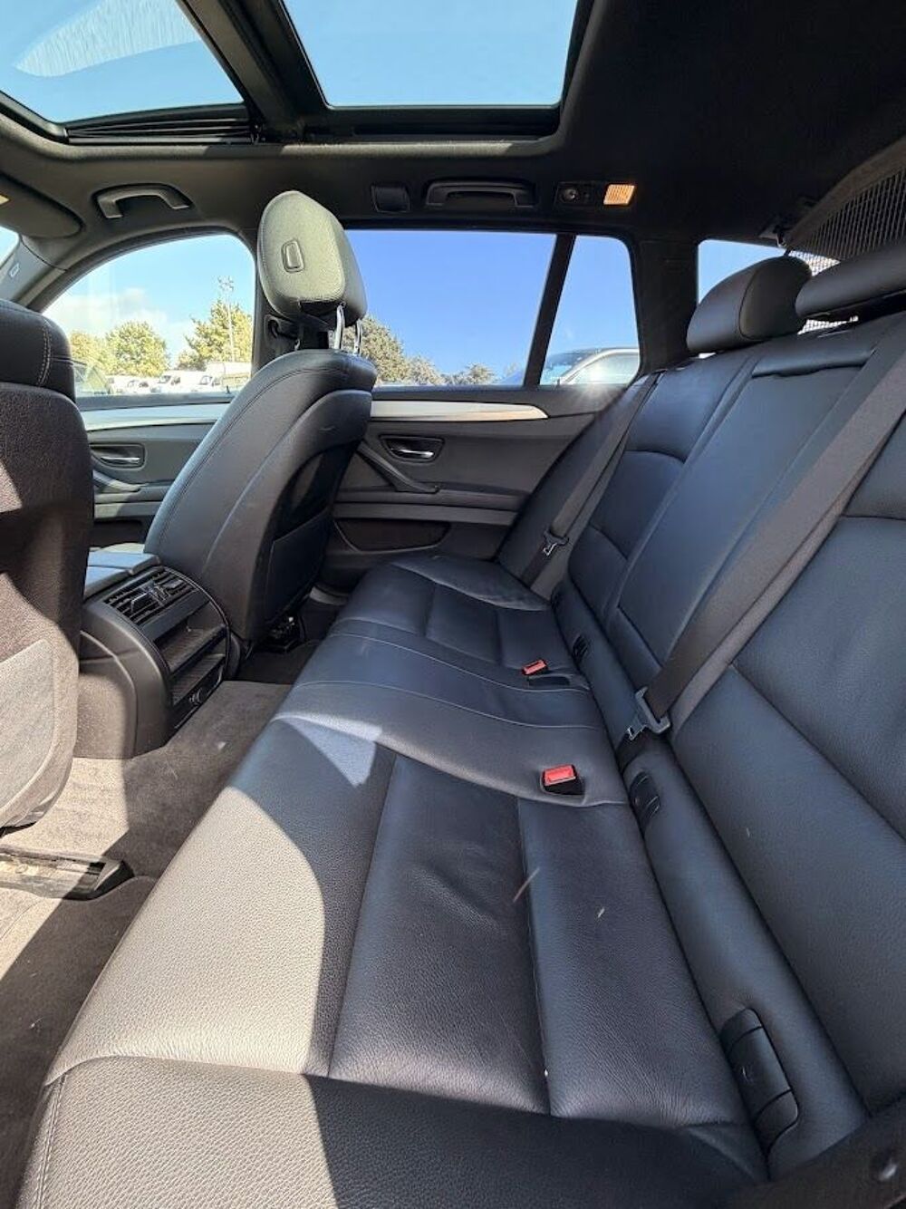 S&eacute;rie 5 (F11) 525DA XDRIVE 218CH LOUNGE PLUS 2015 occasion 44730 Saint-Michel-Chef-Chef