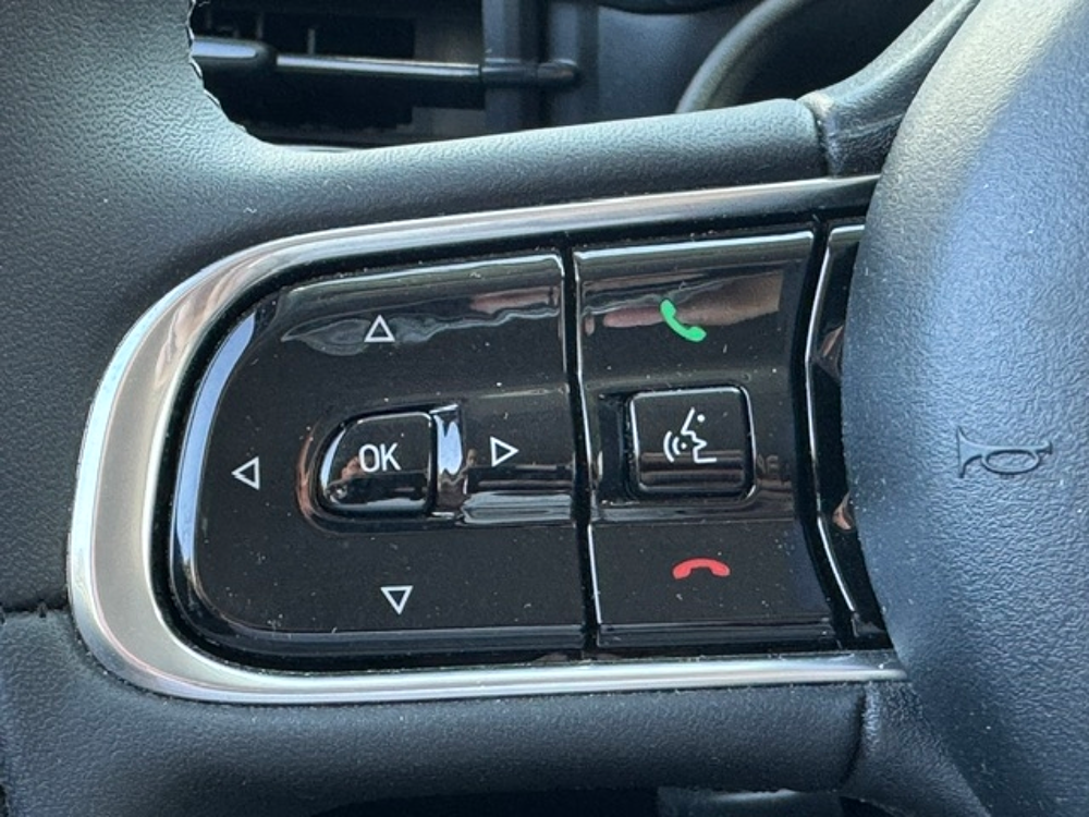 500 E 118CH PACK CONFORT 42KWH 2023 occasion 16400 Puymoyen
