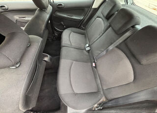 206 1.4 HDI EXECUTIVE 5P 2005 occasion 13400 AUBAGNE