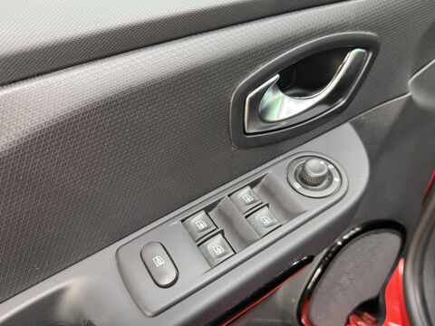 Clio IV 1.5 DCI 90CH BUSINESS ECO&sup2; 90G 2015 occasion 57185 CLOUANGE