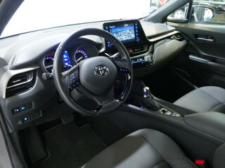 C-HR 1.8 Hybride 122ch Dynamic Business E-CVT 2023 occasion 77400 Lagny-sur-Marne