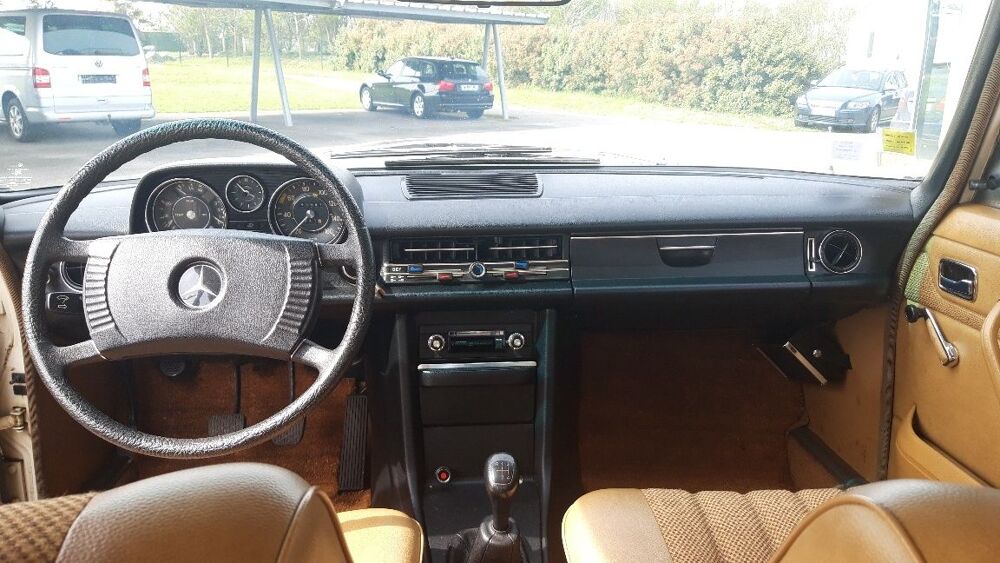 Classe C W115 1974 occasion 85400 Sainte-Gemme-la-Plaine