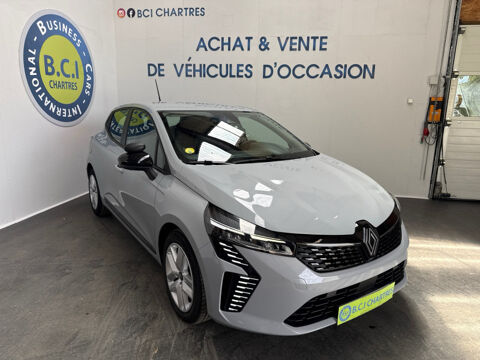 Clio V 1.5 BLUE DCI 100CH EVOLUTION AUTO ECOLE 2024 occasion 28630 Nogent-le-Phaye