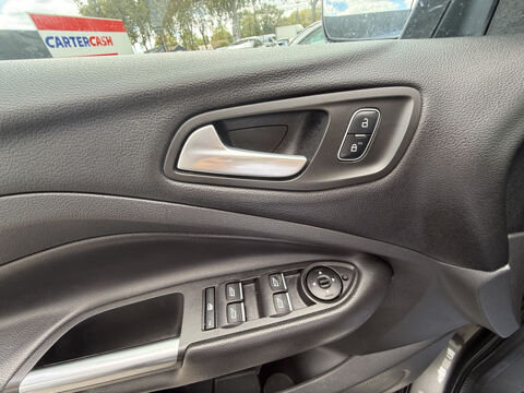 Kuga 1.5 TDCI 120CH STOP&START ST-LINE 4X2 POWERSHIFT 2017 occasion 31140 Aucamville
