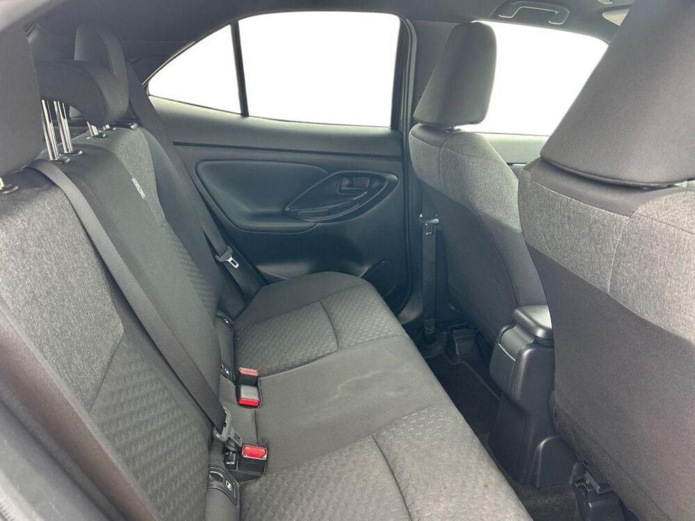 Yaris Cross 130h Design MY25 2025 occasion 13730 Saint-Victoret