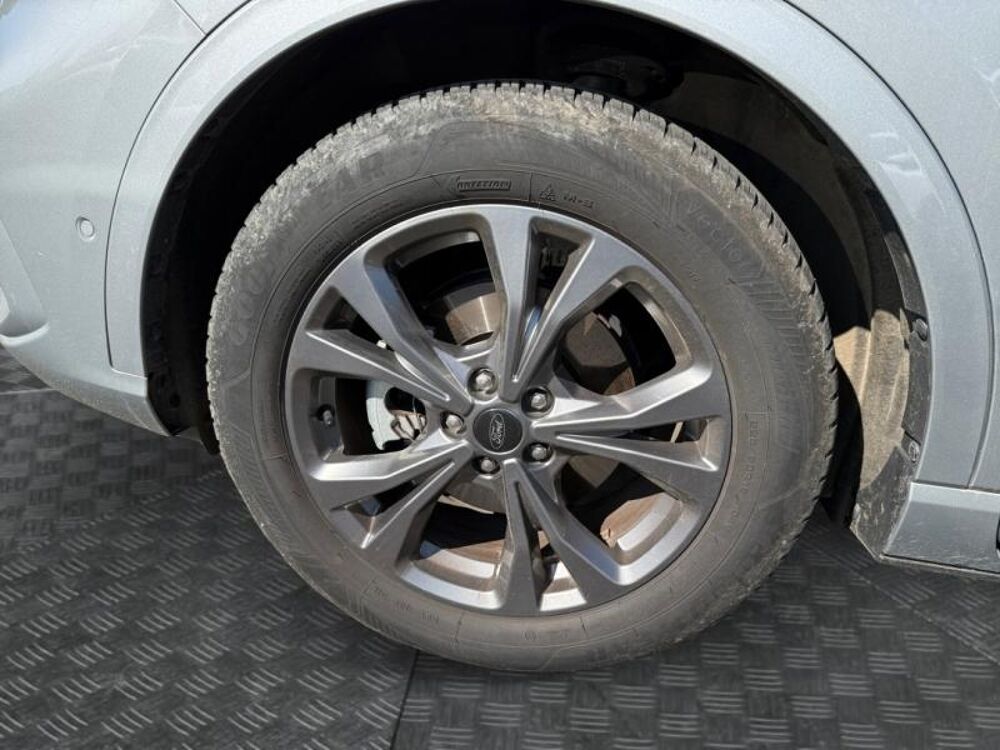 Kuga 2.5 Duratec 190ch FHEV E85 ST-Line X BVA 2023 occasion 63000 Clermont-Ferrand