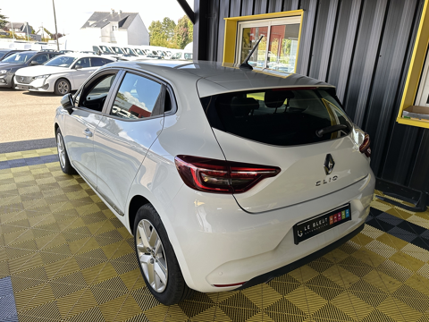 Clio V 1.5 BLUE DCI 100CH BUSINESS 21N 2021 occasion 56530 Qu&eacute;ven