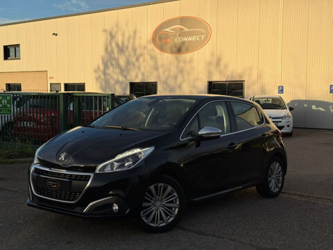 Peugeot 208 1.2 Pt 110CH ALLURE S&S 5P DISTRIBUTION A JOUR 2015 occasion GISORS 27140