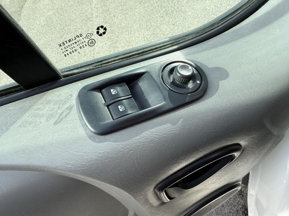 Trafic L1H2 1200 2.0 DCI 90CH CONFORT 2013 occasion 31140 Aucamville