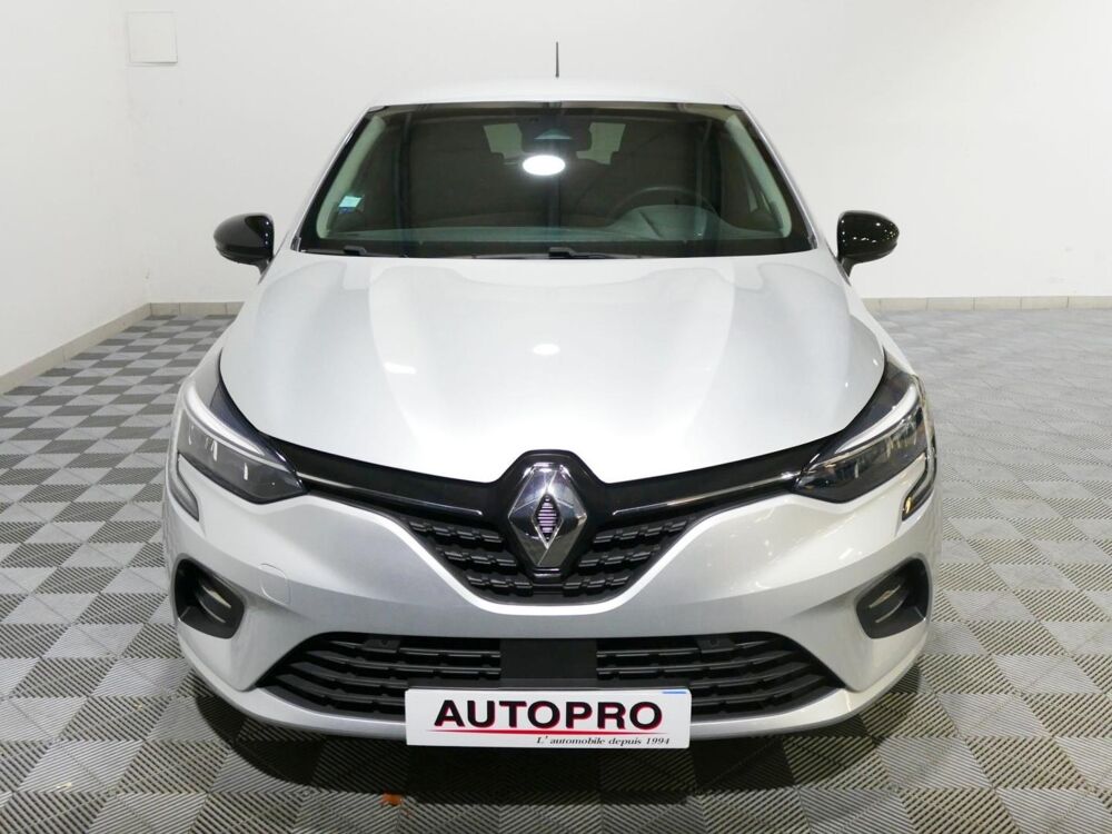 Clio 1.6 E-Tech hybride 145ch Evolution 2023 occasion 77400 Lagny-sur-Marne
