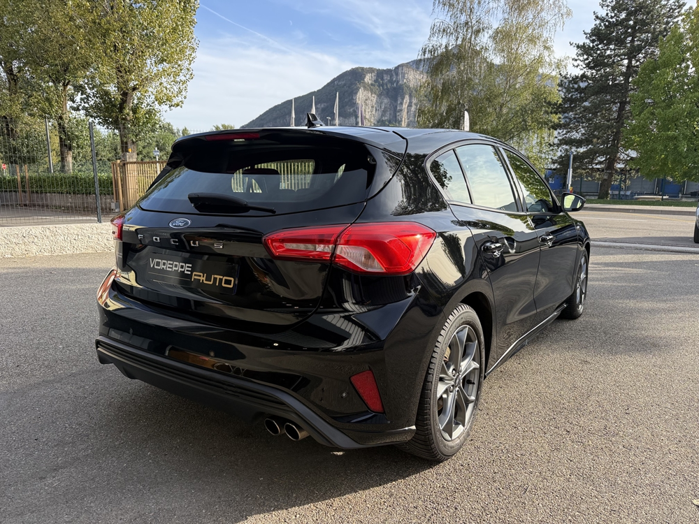 Focus 1.5 ECOBLUE 120CH ST-LINE / TOUTES FACTURES / 2019 occasion 38340 Voreppe