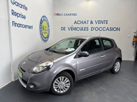 Renault clio iii 1.2 TCE 100CH EXPRESSION CLIM EURO5 3P