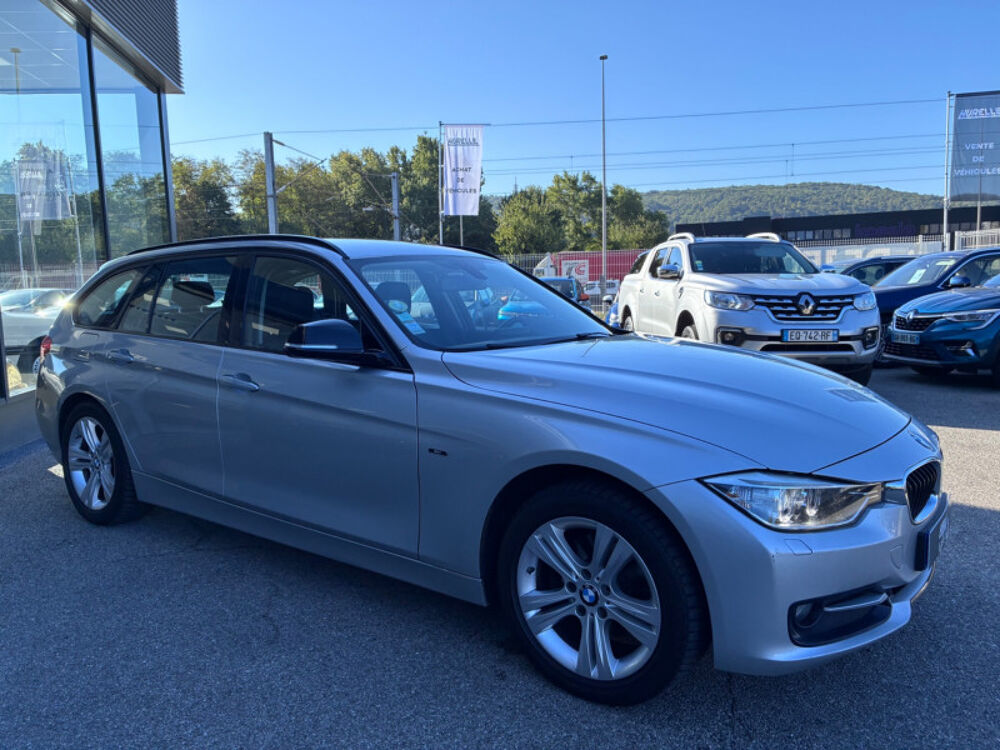 S&eacute;rie 3 (F31) 320DA XDRIVE 184CH SPORT / SUIVI BMW 2014 occasion 38130 ECHIROLLES
