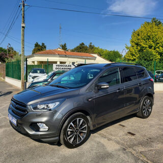 Kuga 1.5 FLEXIFUEL-E85 150CH STOP&START ST-LINE 4X2 BVA EURO6.2 2019 occasion 33700 M&eacute;rignac