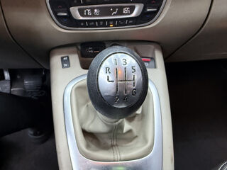Grand Sc&eacute;nic III 1.9 DCI 130CH PRIVILEGE 5 PLACES 2010 occasion 57185 CLOUANGE
