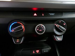 Rio 1.0 T-GDI 120ch Urban Edition Business DCT 7 2020 occasion 77400 Lagny-sur-Marne
