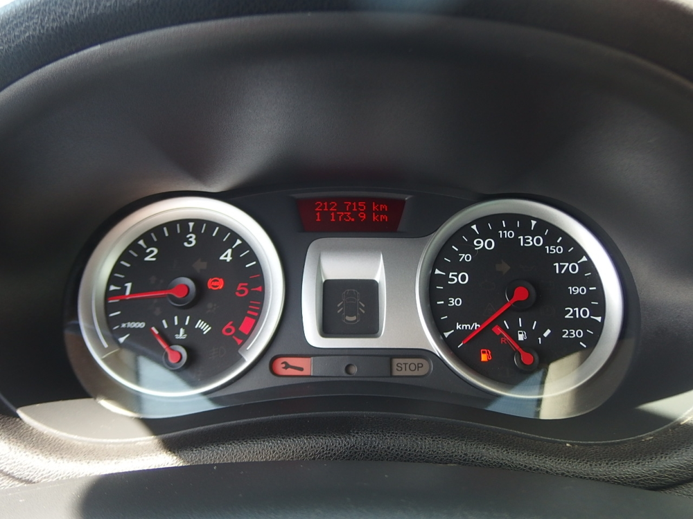 Clio III 1.5 DCI 75CH NIGHT&DAY ECO&sup2; 5P 2011 occasion 10600 Savi&egrave;res