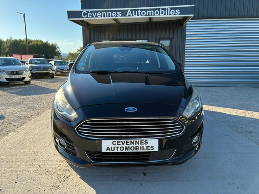 S-MAX 2.0 ECOBLUE 150CH TITANIUM DISTRIBUTION NEUVE 2018 occasion 30360 V&eacute;z&eacute;nobres