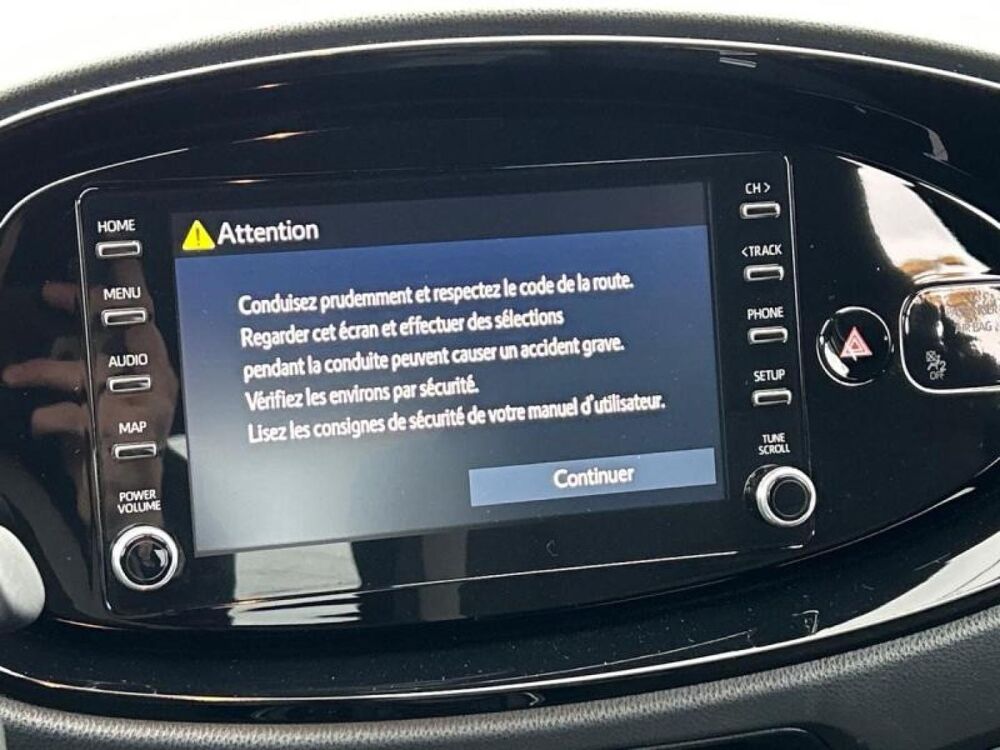 Aygo 1.0 VVT-i 72ch Design S-CVT 2023 occasion 13400 Aubagne