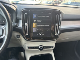 XC40 D3 ADBLUE 150CH MOMENTUM 2018 occasion 31140 Aucamville