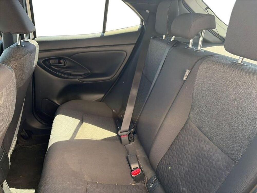 Yaris Cross 116h Design MY22 2023 occasion 13730 Saint-Victoret