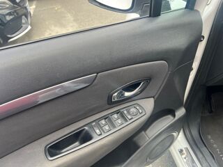 Scenic IV DCI 110 CV LIMITED 2014 occasion 22100 Dinan