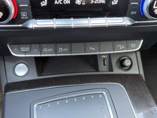 Q5 40 TDI 190CH S LINE QUATTRO S TRONIC 7 EURO6D-T 2019 occasion 49070 Saint-L&eacute;ger-de-Lini&egrave;res