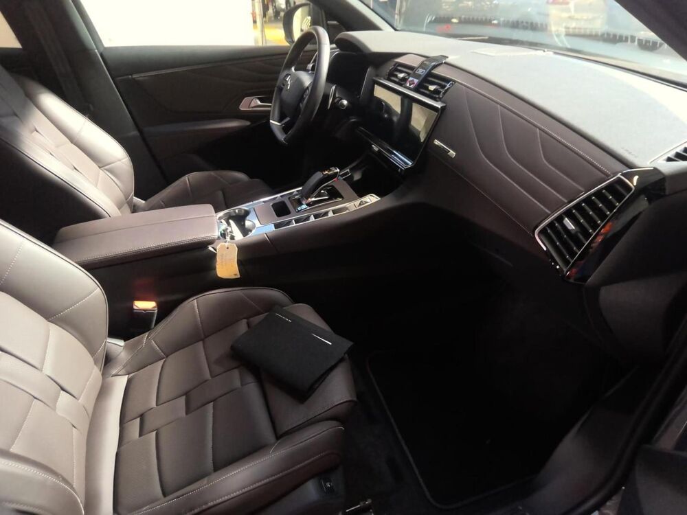 DS7 1.6 Plug-in Hybrid 4x4 360ch Antoine de Saint Exup&eacute;ry / FULL 2024 occasion 82000 Montauban