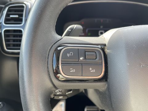 C5 aircross BLUEHDI 130CH S&S SHINE EAT8 2019 occasion 33700 M&eacute;rignac