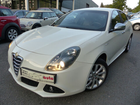 Alfa Romeo Giulietta 2.0 JTDM 175CH EXCLUSIVE STOP&START TCT 2014 occasion Mont&eacute;vrain 77144
