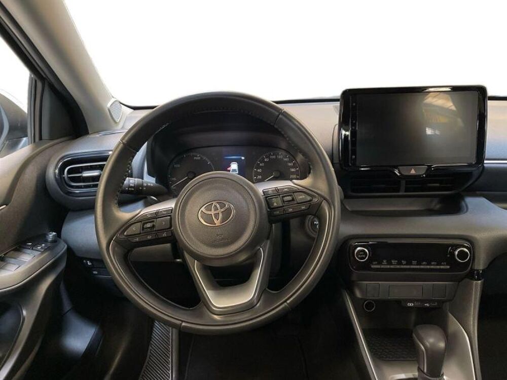 Yaris 116h Dynamic 5p MC24 2025 occasion 13400 Aubagne