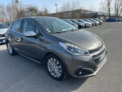 208 1.2 ESSENCE 82CH ALLURE 5P 2018 occasion 91220 Br&eacute;tigny-sur-Orge