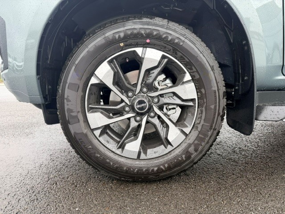 D-Max 2.2 DDI 164CH PRESTIGE SPACE A/T 2026 occasion 65420 Ibos