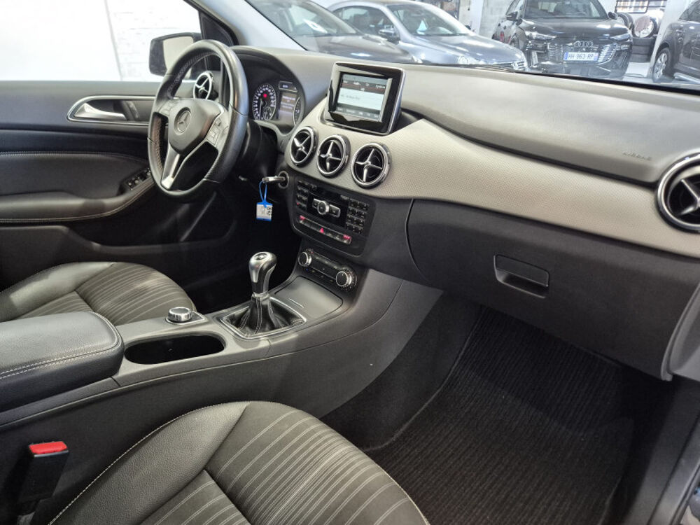 Classe B 200 CDI BUSINESS 2015 occasion 95200 Sarcelles