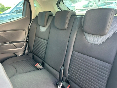Clio IV 1.5 DCI 90CH ENERGY INTENS 2015 occasion 16400 Puymoyen