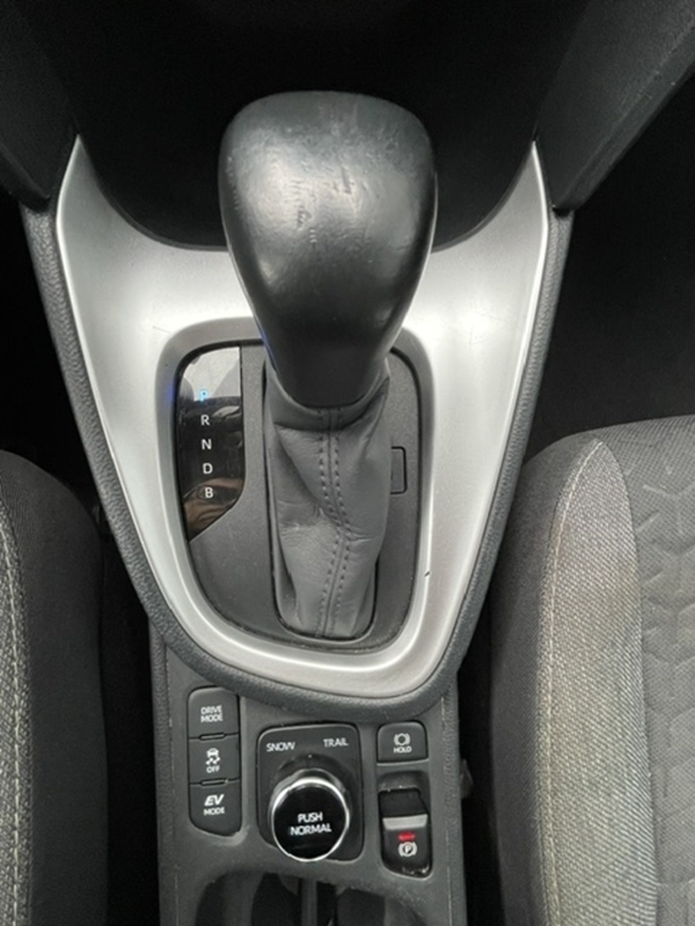 Yaris Cross 116H DYNAMIC BUSINESS AWD-I + PROGRAMME BEYOND ZERO ACADEMY 2023 occasion 44190 Saint-Lumine-de-Clisson