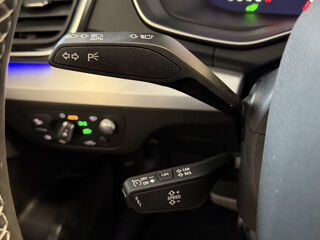 Q5 499,04/MOIS* / 50 TFSI E 299CH S LINE QUATTRO S TRONIC 7 2022 occasion 57350 Stiring-Wendel